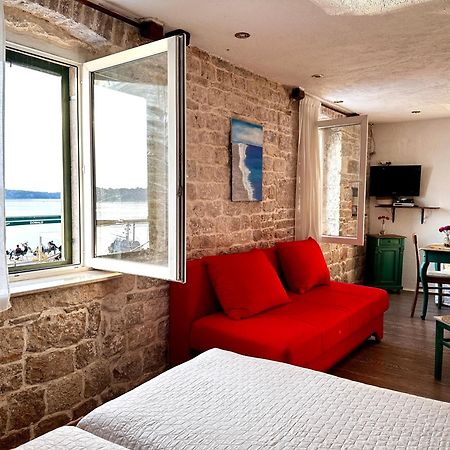 Apartments Trapula Šibenik Eksteriør billede