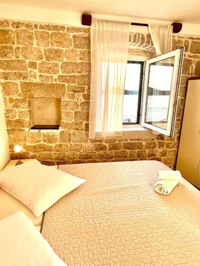Apartments Trapula Šibenik Eksteriør billede