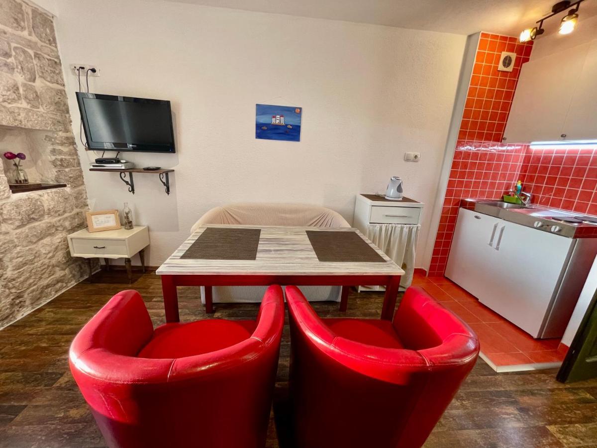 Apartments Trapula Šibenik Eksteriør billede