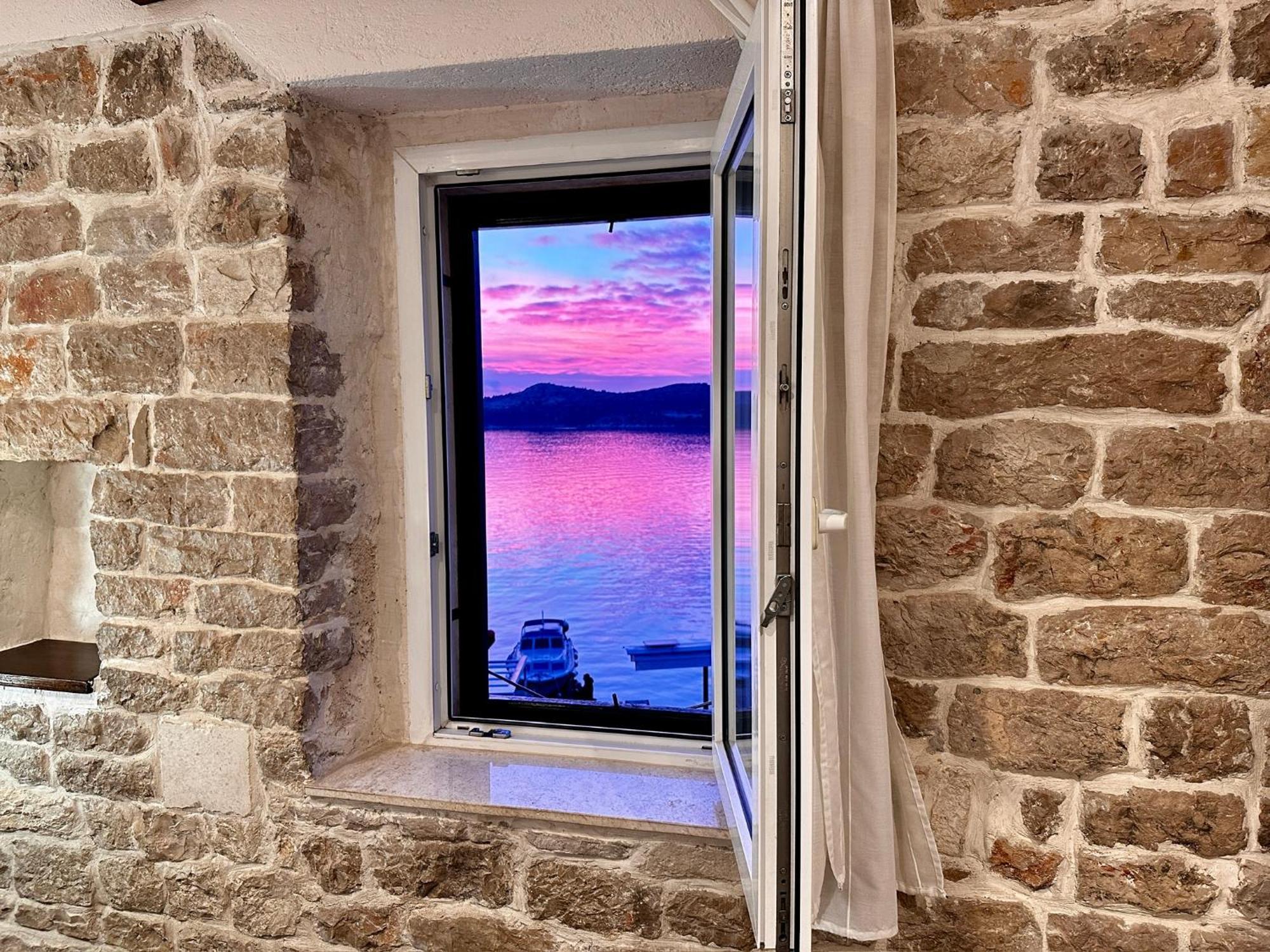 Apartments Trapula Šibenik Eksteriør billede